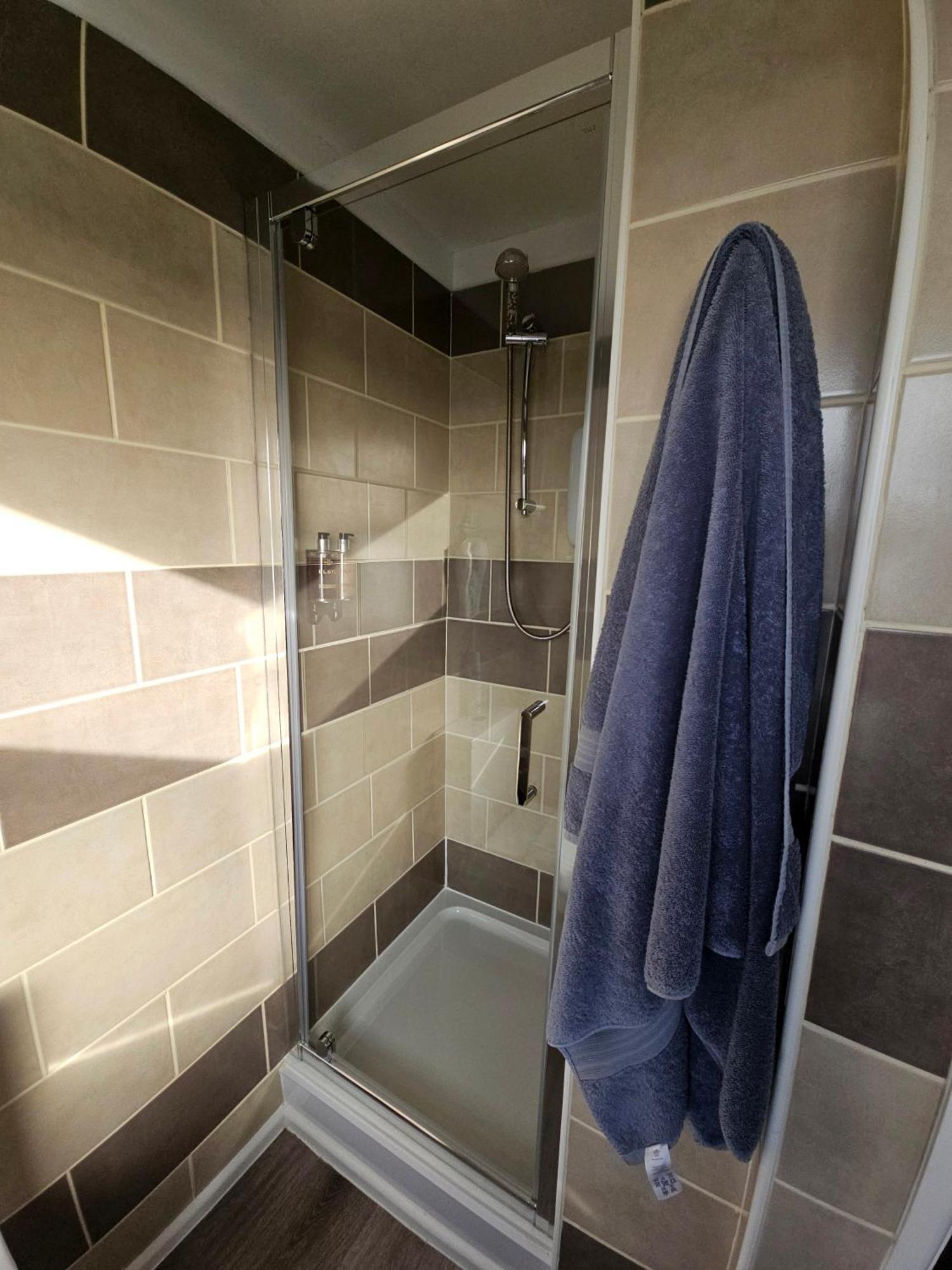Beachcomber B&B Тенби Экстерьер фото