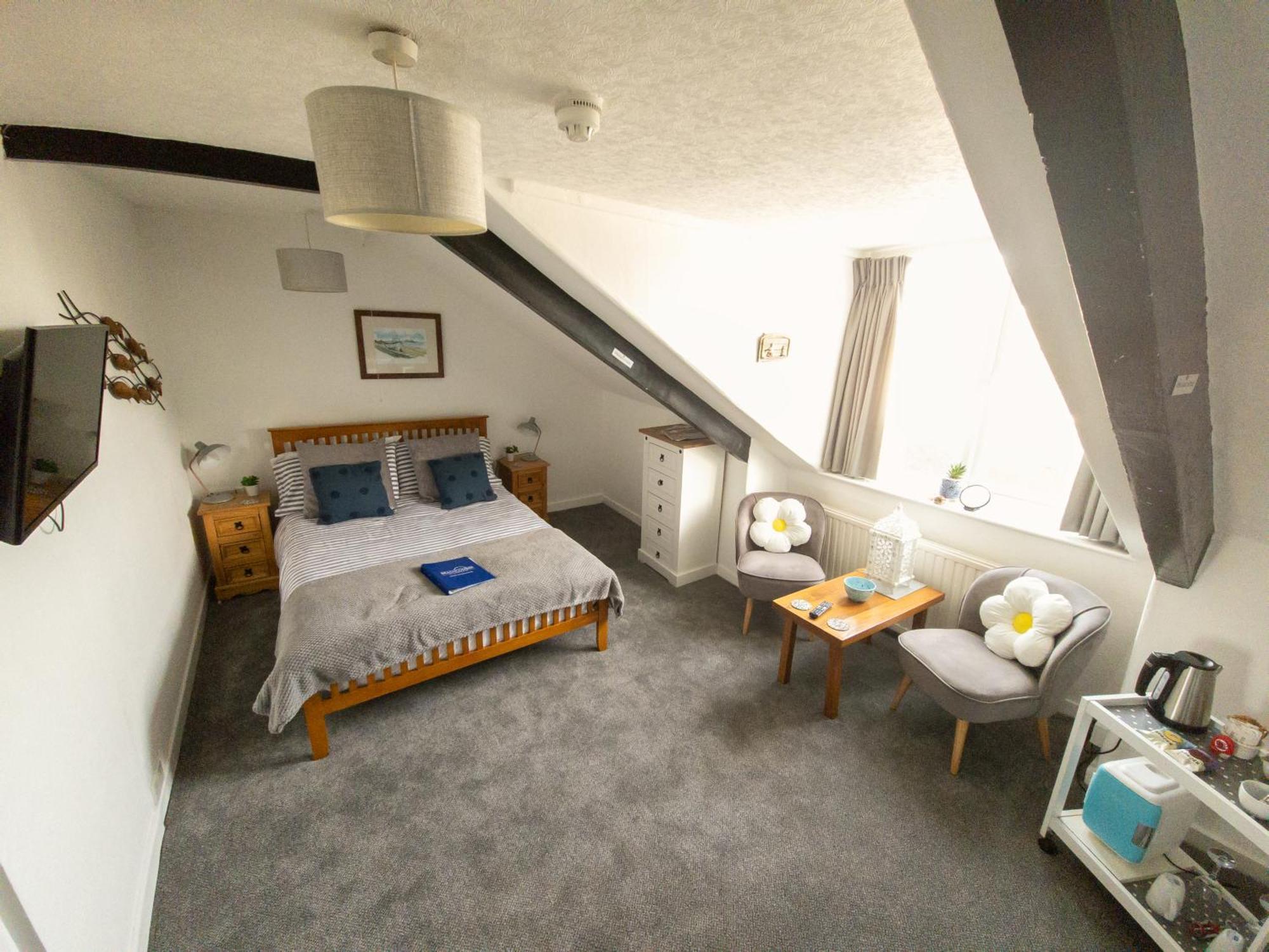 Beachcomber B&B Тенби Экстерьер фото